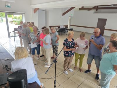 W dniu 28 sierpnia 2026r. - seniorzy weszli w&nbsp;ostateczną fazę przygotowań do jutrzejszych dożynek!